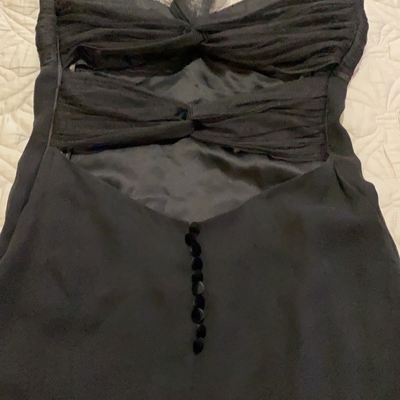 Vera Wang Evening Gown - Picture 3 of 12